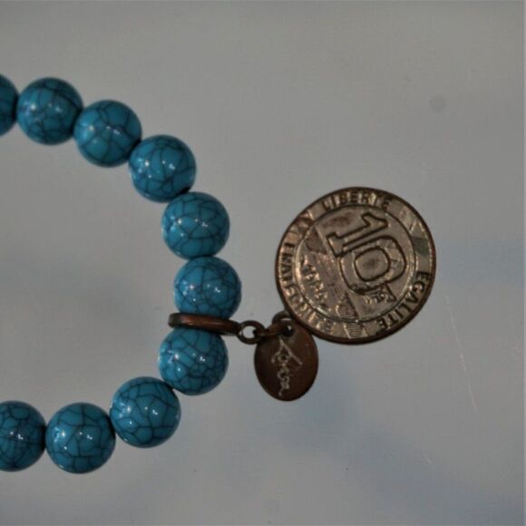 Lovisa Stretch Bracelet Blue Beads Liberte Egalite Fraternite Charm - Picture 5 of 5